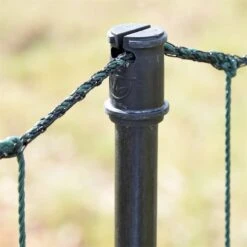 VOSS.farming FarmNET 25m Hütenetz, 135cm, 9 Pfähle, 2 Spitzen, Grün, Ohne Strom 22 VOSS.farming FarmNET 25m Hütenetz, 135cm, 9 Pfähle, 2 Spitzen, Grün, Ohne Strom -Optimal Ranchzaun Geschäft 27775 voss farming standfeste pfaehle aus fiberglas 135cm mit kopfisolator 1