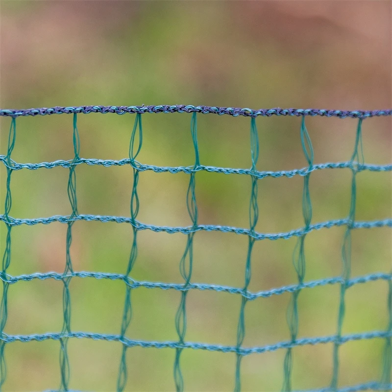 VOSS.farming Classic 25m, Begrenzungszaun, Schutznetz, 90cm, 15 Pfähle, 1 Spitze, Grün, Ohne Strom 6 VOSS.farming Classic 25m, Begrenzungszaun, Schutznetz, 90cm, 15 Pfähle, 1 Spitze, Grün, Ohne Strom – Bild 4