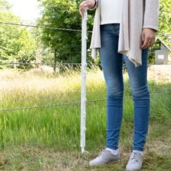 20x VOSS.farming Weidezaunpfahl 103cm, 2 Spitzen - Extra Stabiler Stand 20 20x VOSS.farming Weidezaunpfahl 103cm, 2 Spitzen - Extra Stabiler Stand -Optimal Ranchzaun Geschäft 42177 7 20 voss farming weidezaunpfaehle 103cm 8 oesen 2 Spitzen weiss