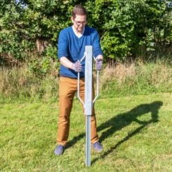 VOSS.farming Handramme Für Wildzäune, Z-Profilpfosten, Verzinkt 23 VOSS.farming Handramme Für Wildzäune, Z-Profilpfosten, Verzinkt -Optimal Ranchzaun Geschäft 42235 voss farming ramme fuer zprofil metallpfaehle anwendung 2