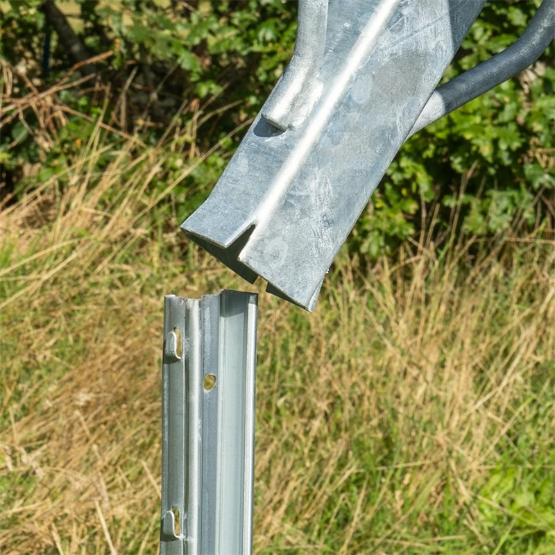 VOSS.farming Handramme Für Wildzäune, Z-Profilpfosten, Verzinkt 7 VOSS.farming Handramme Für Wildzäune, Z-Profilpfosten, Verzinkt – Bild 5