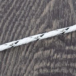 VOSS.farming Fladry Seil Mit Fähnchen, Wild & Wolfsabwehr, 100m, Elektrifizierbar 19 VOSS.farming Fladry Seil Mit Fähnchen, Wild & Wolfsabwehr, 100m, Elektrifizierbar -Optimal Ranchzaun Geschäft 42490 turbo voss farming fladry band lappenzaun 100m mit faehnchen