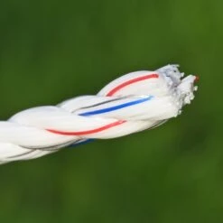 VOSS.farming Weidezaunseil 200m, Ø 6mm, 6x0,25 HPC® Powerleiter, Qualitäts Weidekordel, Weiß 17 VOSS.farming Weidezaunseil 200m, Ø 6mm, 6x0,25 HPC® Powerleiter, Qualitäts Weidekordel, Weiß -Optimal Ranchzaun Geschäft 42600 42601 VOSS.farming Weidezaunseil Detailansicht PE Monofilfaeden 1