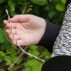 VOSS.farming Weidezaunlitze 400 M, 3x 0,25 Kupfer + 3x 0,20 Niro, Weiß-schwarz -Optimal Ranchzaun Geschäft 42715 voss farming weidezaunlitze profiline detail 3