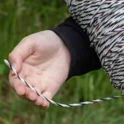 VOSS.farming Weidezaunlitze 1000 M, 3x 0,25 Kupfer + 3x 0,20 Niro, Weiß-schwarz -Optimal Ranchzaun Geschäft 42716 voss farming weidezaunlitze profiline detail 2