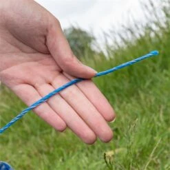 VOSS.farming Weidezaunlitze Wildabwehr 1000m, 3x0,25 Kupfer+3x0,25 Niro, Blau 20 VOSS.farming Weidezaunlitze Wildabwehr 1000m, 3x0,25 Kupfer+3x0,25 Niro, Blau -Optimal Ranchzaun Geschäft 42728 voss farming weidezaunlitze 1000m blau detail 3