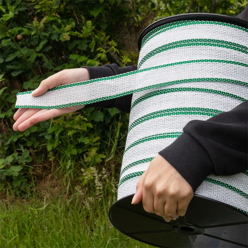 VOSS.farming Weidezaunband 200m, 40mm, 10x0,40 HPC/Ultra, Weiß-grün 7 VOSS.farming Weidezaunband 200m, 40mm, 10x0,40 HPC/Ultra, Weiß-grün – Bild 5