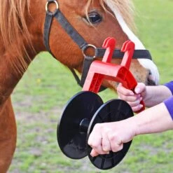 Sparset: 2x Eurohaspel + 2x Ersatztrommel -Optimal Ranchzaun Geschäft 44285 Weidezaunhaspel Framing500 Praxisbild