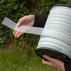 Elektrozaun-Band 200m, 40mm, 1x0,20 Kupfer + 6x0,20 Niro -Optimal Ranchzaun Geschäft 44926 voss farming elektrozaun band 40mm detail 2 1