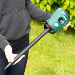 VOSS.sonic "360 Fusion" - 360° Ultraschall Tiervertreiber 33 VOSS.sonic "360 Fusion" - 360° Ultraschall Tiervertreiber -Optimal Ranchzaun Geschäft 45085 voss sonic fusion 360 aufstellpfahl