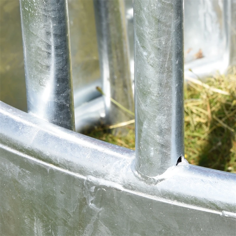 VOSS.farming Rundballenraufe, Heuraufe, Rundraufe Mit 12 Fressplätzen Und Palisadenfressgitter 8 VOSS.farming Rundballenraufe, Heuraufe, Rundraufe Mit 12 Fressplätzen Und Palisadenfressgitter – Bild 6