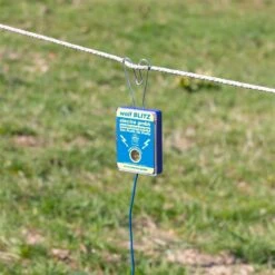 Wolfabwehr "Wolfblitz", Wolfabwehrlicht, Wildabwehr Mit Blauen LEDs 18 Wolfabwehr "Wolfblitz", Wolfabwehrlicht, Wildabwehr Mit Blauen LEDs -Optimal Ranchzaun Geschäft 48124 led wolfabwehr signal licht zuverlaessige abwehr von wildtieren