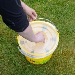 Flybusters Professional Fly Trap, Fliegenschutz Für Pferde, Fliegen Falle Outdoor 29 Flybusters Professional Fly Trap, Fliegenschutz Für Pferde, Fliegen Falle Outdoor -Optimal Ranchzaun Geschäft 500130 flybuckets fliegenfalle one way oeffnung