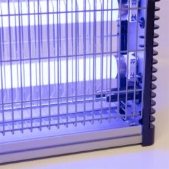 Kerbl Fliegenvernichter "EcoKill LED", Elektrische Insektenbekämpfung 17 Kerbl Fliegenvernichter "EcoKill LED", Elektrische Insektenbekämpfung -Optimal Ranchzaun Geschäft 500390 elektischer fliegenvernichter ecokill detailansicht 2