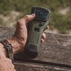 Thermacell Mückenschutz Handgerät MR-300G Grün 28 Thermacell Mückenschutz Handgerät MR-300G Grün -Optimal Ranchzaun Geschäft 500431 thermacell handgeraet olivgruen mr 300g 13