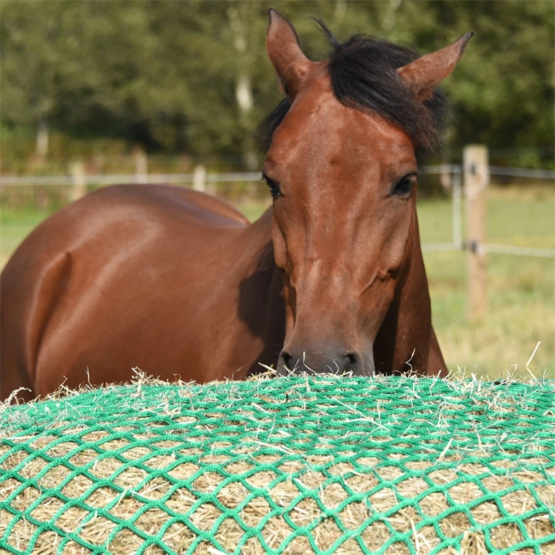 VOSS.farming Futtersparnetz "rund" Für Heu-Rundballen - Ø 3,50m, Maschenweite 4,5x4,5cm 11 VOSS.farming Futtersparnetz "rund" Für Heu-Rundballen - Ø 3,50m, Maschenweite 4,5x4,5cm – Bild 9
