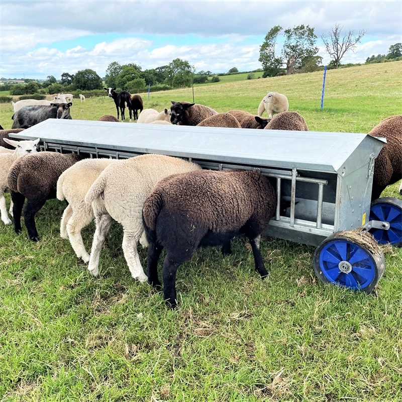 VOSS.farming Doppelseitiger Lämmer-Futterautomat Mit 24 Fressplätzen 5 VOSS.farming Doppelseitiger Lämmer-Futterautomat Mit 24 Fressplätzen – Bild 3