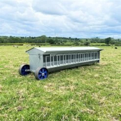 VOSS.farming Doppelseitiger Lämmer-Futterautomat Mit 24 Fressplätzen 6 VOSS.farming Doppelseitiger Lämmer-Futterautomat Mit 24 Fressplätzen -Optimal Ranchzaun Geschäft 515100 voss farming doppelseitiger laemmer futterautomat mit hochklappbaren seiten
