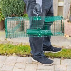 VOSS.farming Lebendfalle Mit Schnapptür - Marderfalle, Rattenfalle, 18,5x18,5x60cm 24 VOSS.farming Lebendfalle Mit Schnapptür - Marderfalle, Rattenfalle, 18,5x18,5x60cm -Optimal Ranchzaun Geschäft 531050 voss farming lebendfalle rattenfalle kleintierfalle praxisbild 4