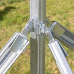 VOSS.farming Dreier-Eckstreben-Set Für Z-Profil, Verstärkung Knotengeflecht 24 VOSS.farming Dreier-Eckstreben-Set Für Z-Profil, Verstärkung Knotengeflecht -Optimal Ranchzaun Geschäft 68614 voss farming eck strebenset knotengeflechtzaun wildzaeune praxisbild