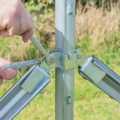 VOSS.farming Eckstreben-Set Für Z-Profil, Verstärkung Knotengeflecht -Optimal Ranchzaun Geschäft 68614 voss farming eck strebenset zpfaehle einfache montage