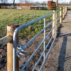 VOSS.farming Pferdezaun Holzpfosten - Arizona Streckenpfahl 200cm X 140mm -Optimal Ranchzaun Geschäft 69650 65 voss farming arizona zaun mit weidetor durchgang