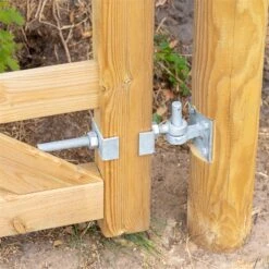 VOSS.farming Montage-Set Für Englisches Holztor, Holz-Weidetor, Koppeltor, Feuerverzinkt 26 VOSS.farming Montage-Set Für Englisches Holztor, Holz-Weidetor, Koppeltor, Feuerverzinkt -Optimal Ranchzaun Geschäft 69770 voss farming montage set englisches weidetor schutz vor korrosion