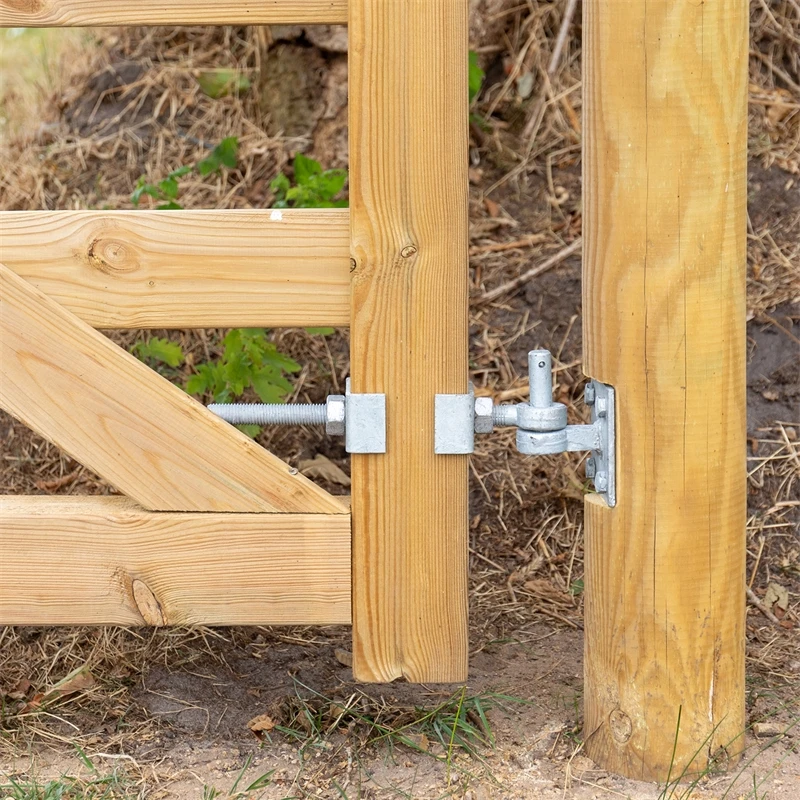 VOSS.farming Montage-Set Für Englisches Holztor, Holz-Weidetor, Koppeltor, Feuerverzinkt 10 VOSS.farming Montage-Set Für Englisches Holztor, Holz-Weidetor, Koppeltor, Feuerverzinkt – Bild 8