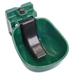 VOSS.farming Tränkebecken K55, Kunststoff Mit Druckzunge - Rindertränke, Pferdetränke, Grün 15 VOSS.farming Tränkebecken K55, Kunststoff Mit Druckzunge - Rindertränke, Pferdetränke, Grün -Optimal Ranchzaun Geschäft 81422 voss farming traenke aus schlagfestem kunststoff