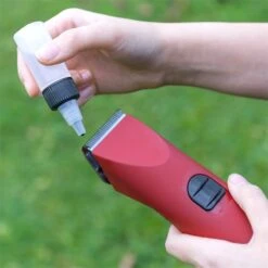 Kerbl Akku-Schermaschine "Profi" Für Detailschur, Inkl. 2 Akkus Und Scherkopf -Optimal Ranchzaun Geschäft 85620 akku schermaschine profi snap on scherkoepfe kompatibel