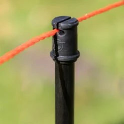 VOSS.farming FarmNET 50m Schafnetz, Schafzaun, Elektronetz, 90cm, 14 Pfähle, 1 Spitze, Orange 17 VOSS.farming FarmNET 50m Schafnetz, Schafzaun, Elektronetz, 90cm, 14 Pfähle, 1 Spitze, Orange -Optimal Ranchzaun Geschäft voss farming farmnet net kopfisolator 2